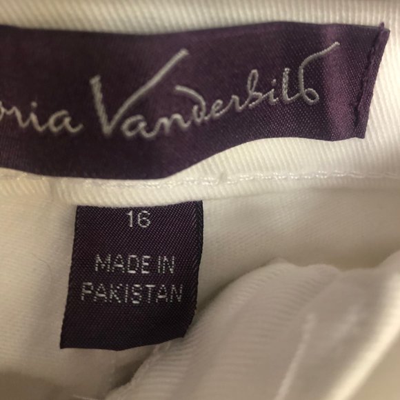 NWOT - Gloria Vanderbilt Amanda Jeans- 16 - Picture 5 of 7